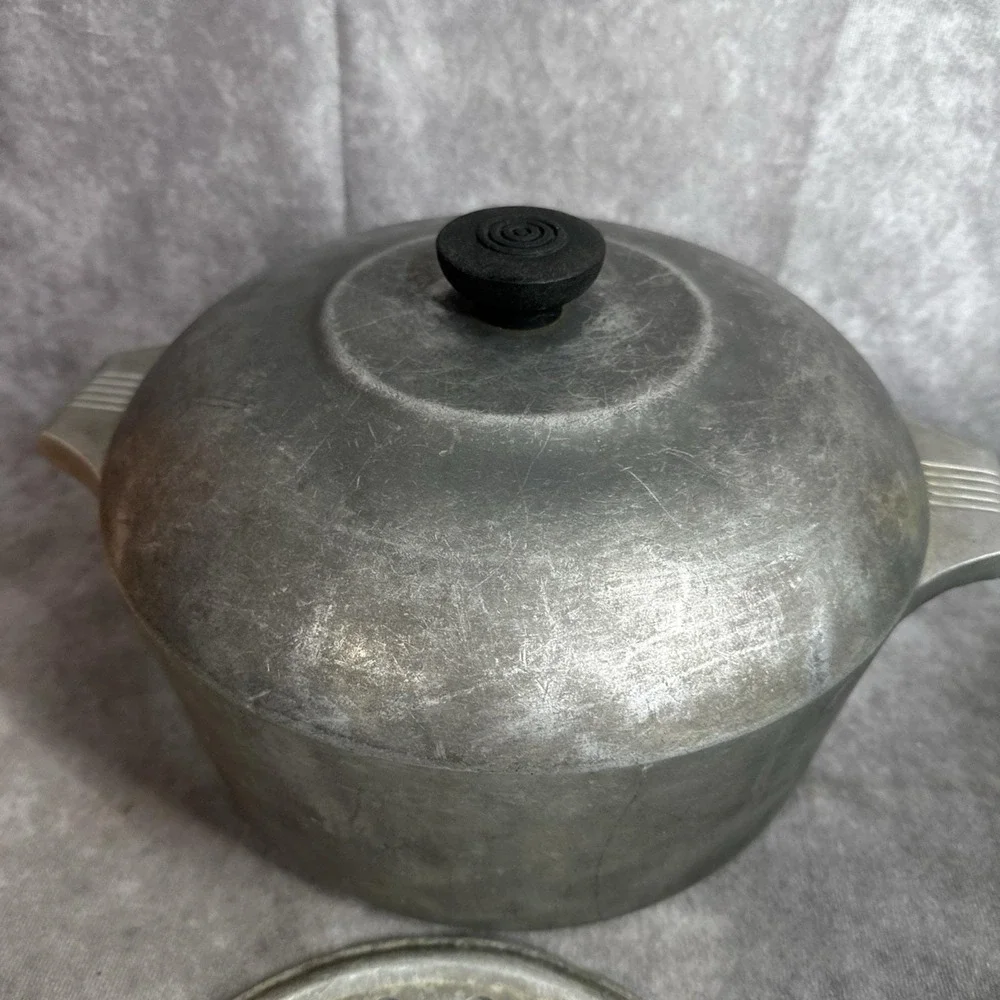 Wagnerware Magnalite 5 qt. Dutch Oven Stock Pot w/ Lid & Trivet 4248-p Vintage